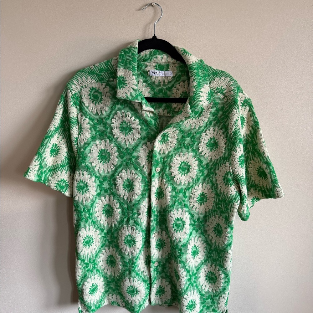 Zara Knitwear Green and White Casual Button Down